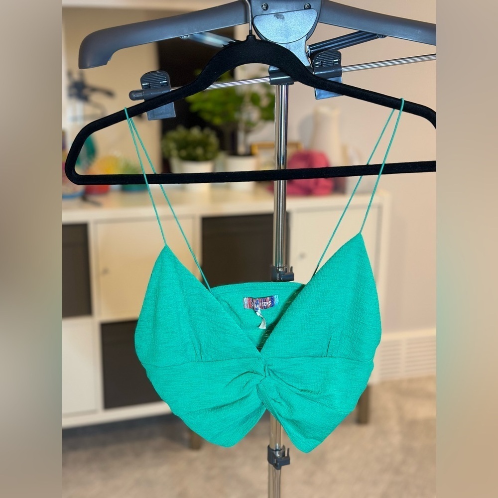 Urban Outfitters Green Cropped Top | spaghetti Strap | Medium | Going Out Top - Picture 2 of 7